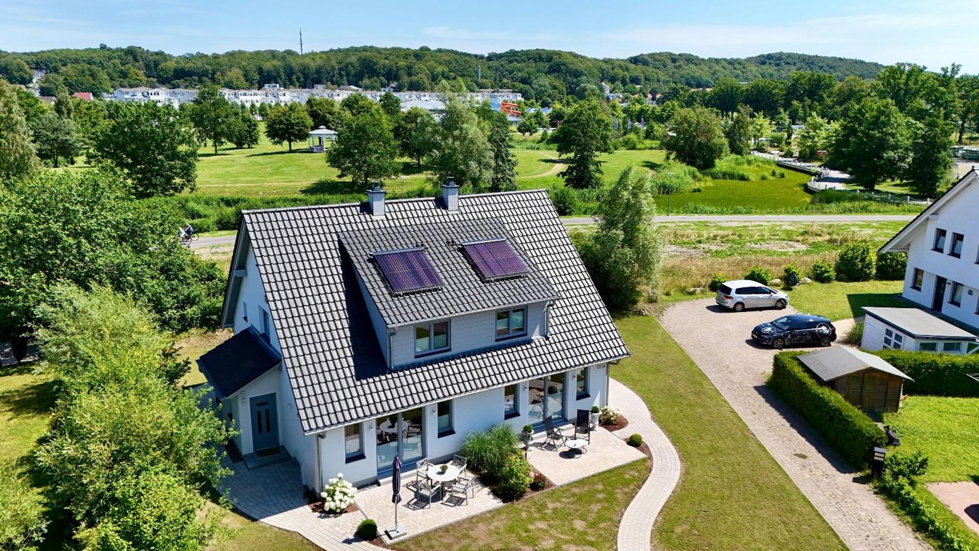Ferienhaus Seeherz Sellin  ภายนอก รูปภาพ