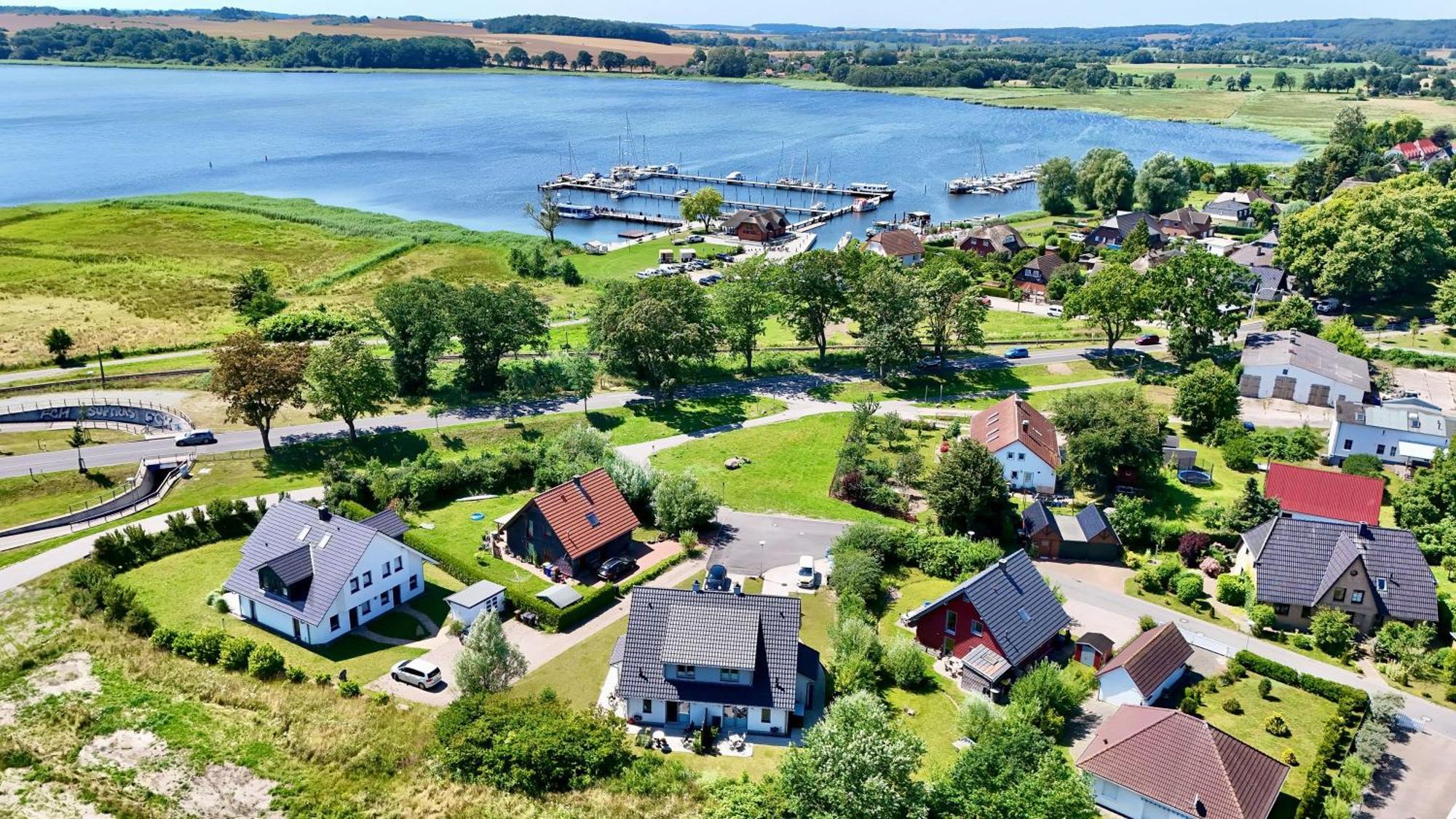 Ferienhaus Seeherz Sellin  ภายนอก รูปภาพ